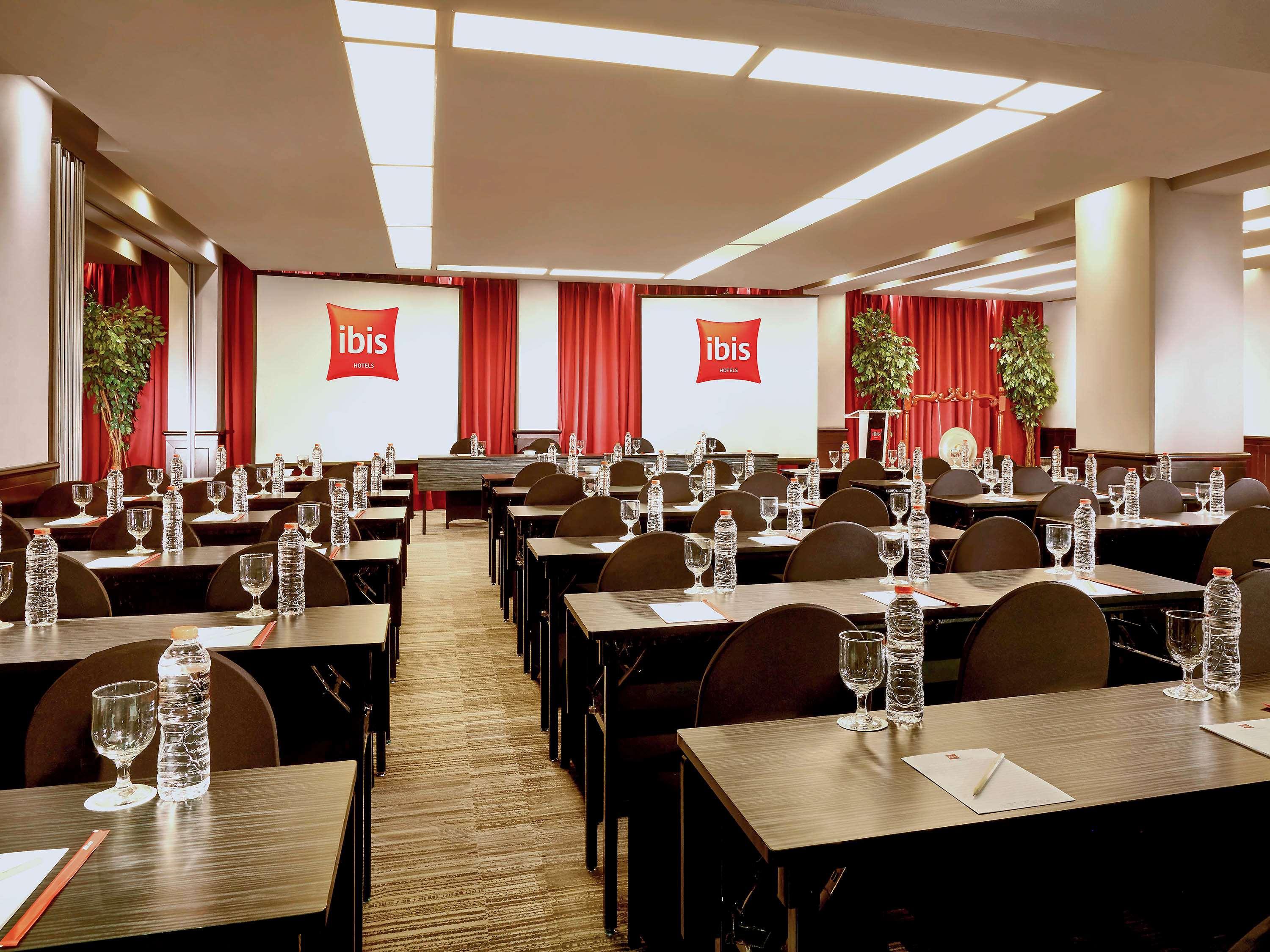 Hotel Kimaya Slipi Jakarta By Harris Zewnętrze zdjęcie