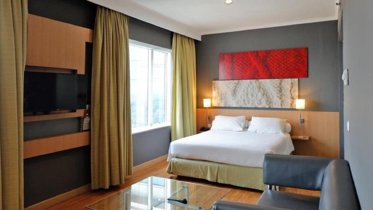 Hotel Kimaya Slipi Jakarta By Harris Zewnętrze zdjęcie