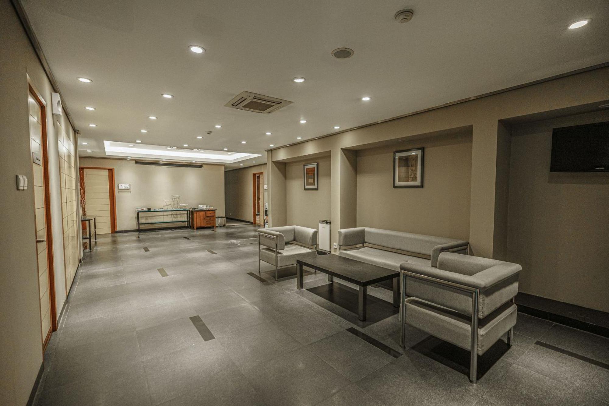 Hotel Kimaya Slipi Jakarta By Harris Zewnętrze zdjęcie